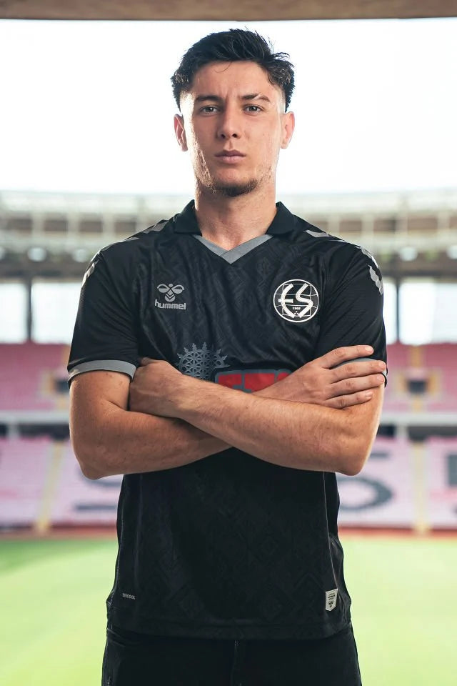 Eskişehirspor Auswärtstrikot 2024/2025 – Black Edition