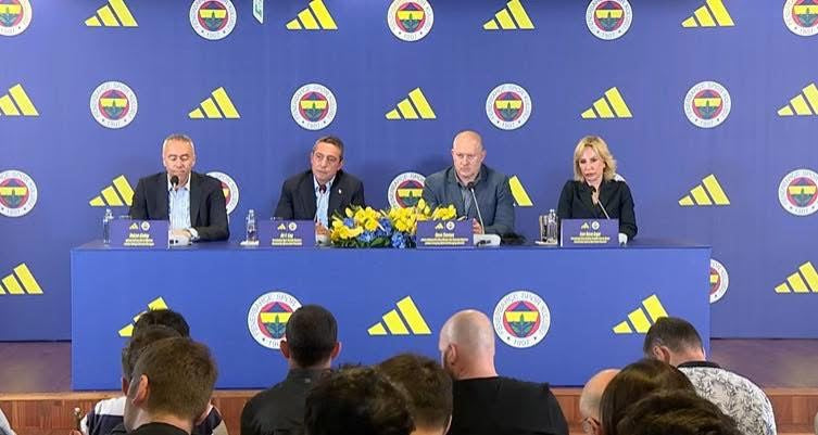 Fenerbahce Trikot wieder ohne Sterne 2025/2026